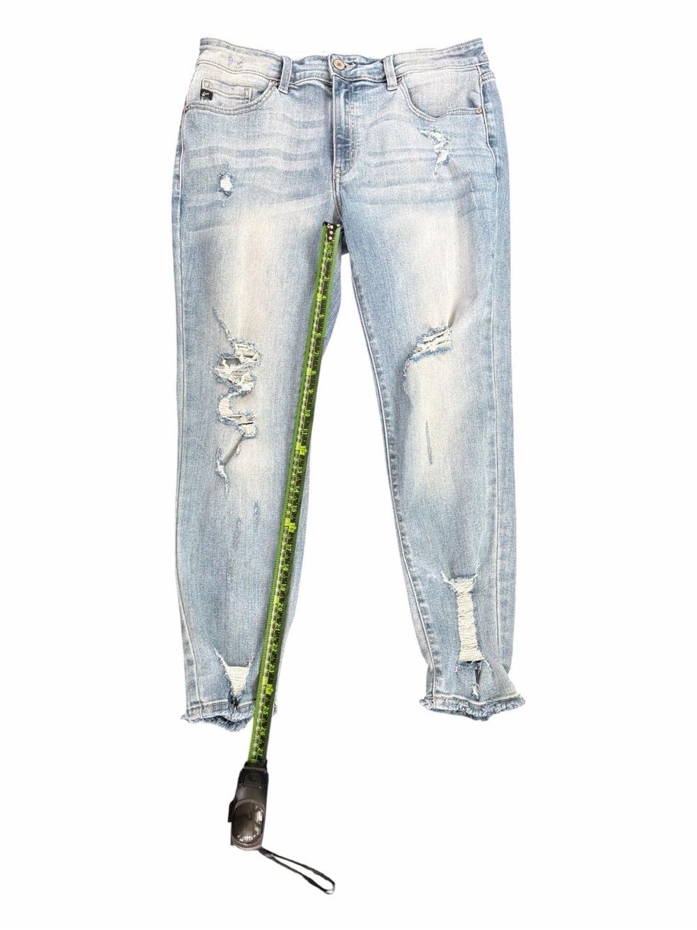 KanCan |Size 13/30 |Distressed |Light Wash Jeans |Frayed Hem - Picture 11 of 12